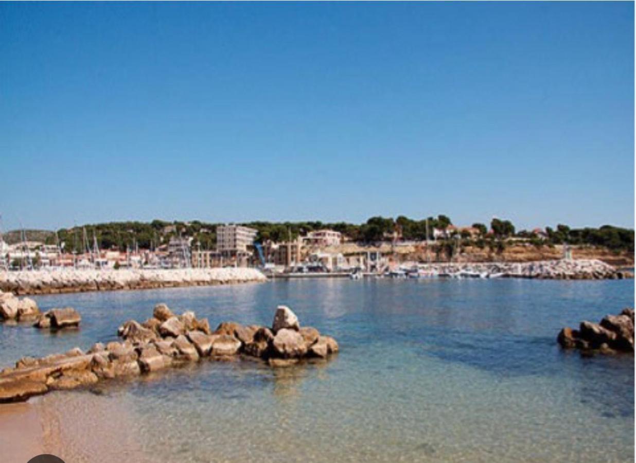 Port De Carry Le Rouet Apartment ภายนอก รูปภาพ